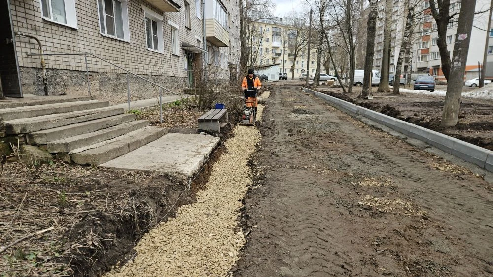 В Кирове стартовало благоустройство дворов в рамках реализации ППМИ