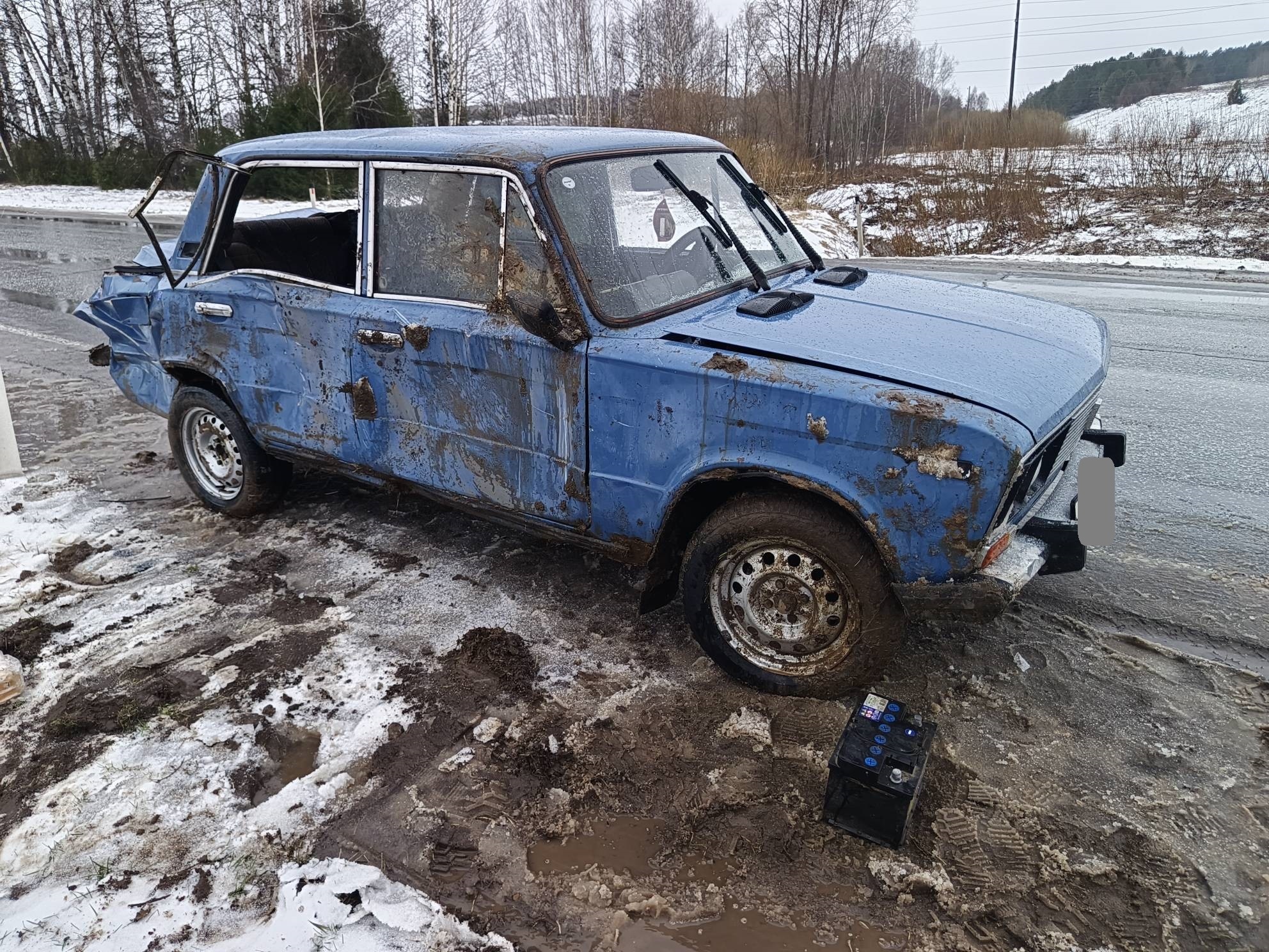 В Уржумском районе «шестерка» вылетела с дороги: погибли два человека