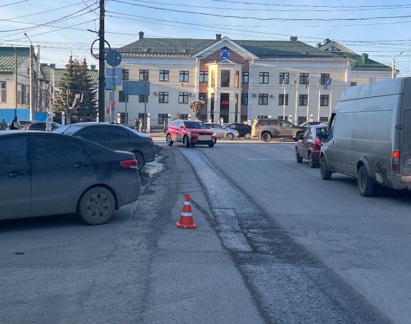 В Кирове велосипедист пострадал в ДТП с внедорожником