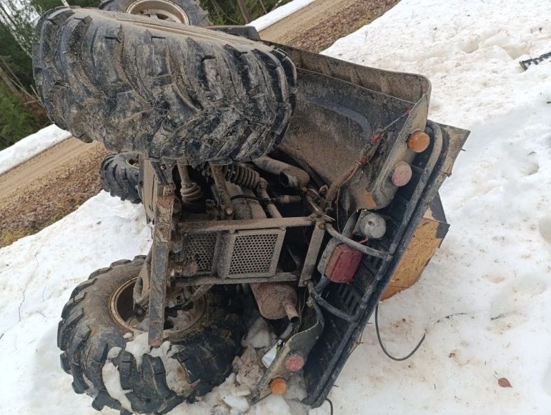 В Кикнурском районе два человека пострадали из-за неудачного маневра квадроцикла