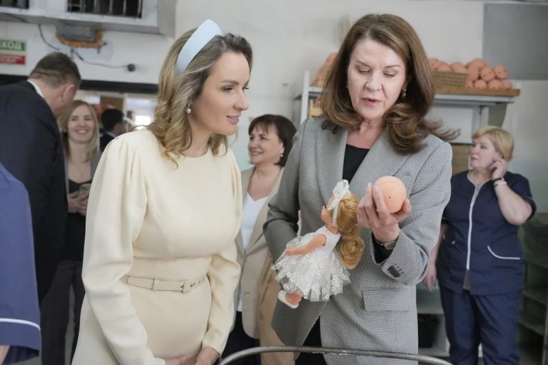 Марии Львовой-Беловой презентовали «Богатства вятской земли»