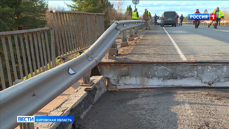 Вынесен приговор по уголовному делу о приведении в негодность моста через реку Молома