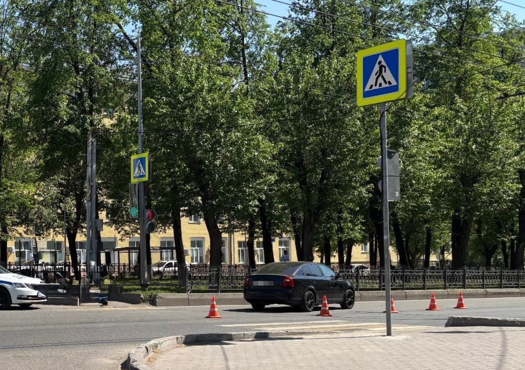 11-летнего мальчика сбила машина на Октябрьском проспекте