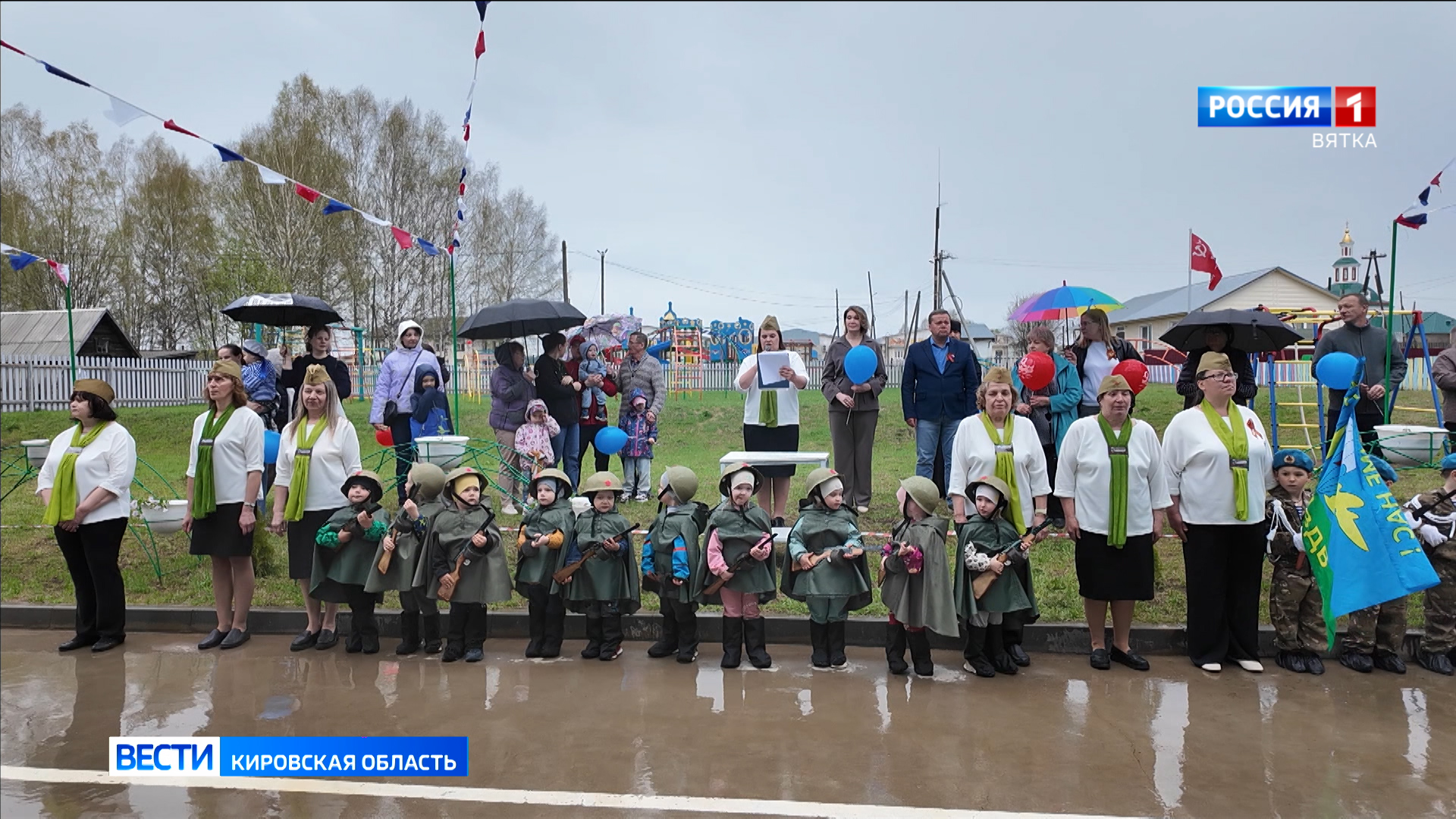 Воспитанники детского сада села Среднеивкино приняли участие в параде Победы