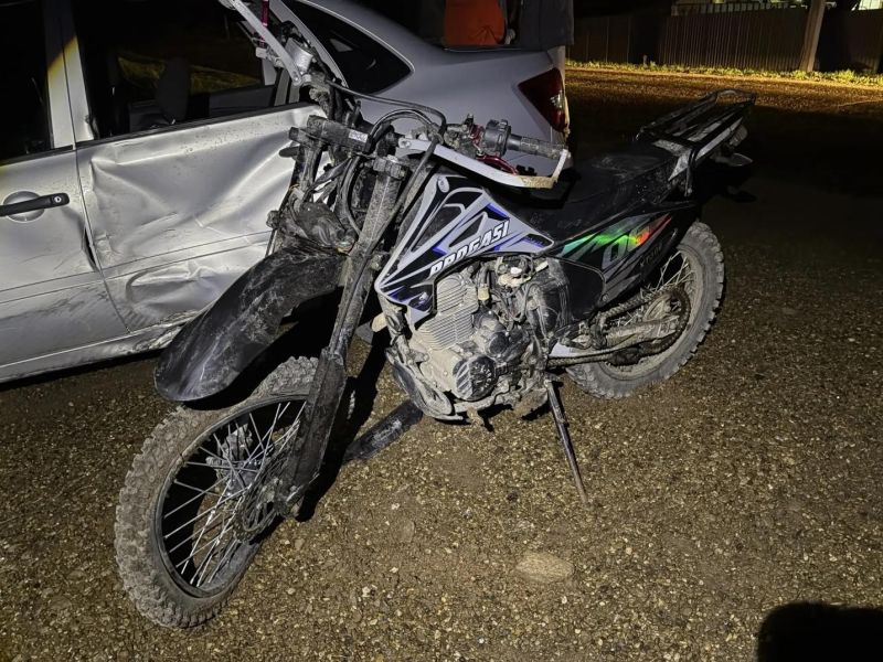 В Слободском районе 16-летний мотоциклист получил травмы в аварии с легковушкой
