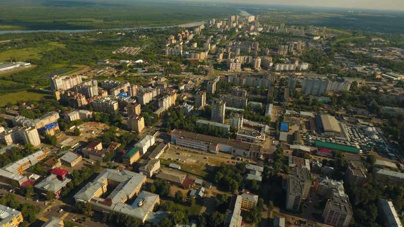В Кировской области стоит задача не допустить роста цен на заправках