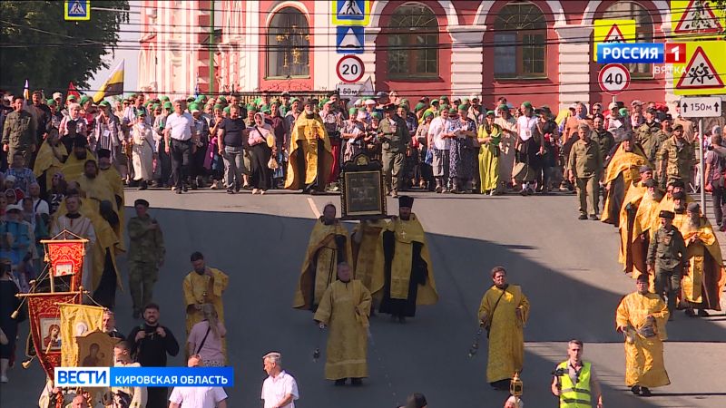 Великорецкий крестный ход вернулся в Киров