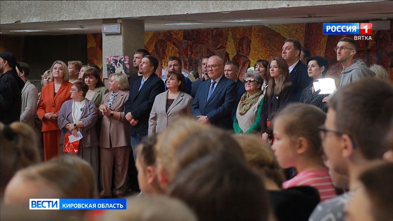 Губернатор Александр Соколов и депутат Борис Веснин приняли участие в мероприятиях, посвященных Дню защиты детей