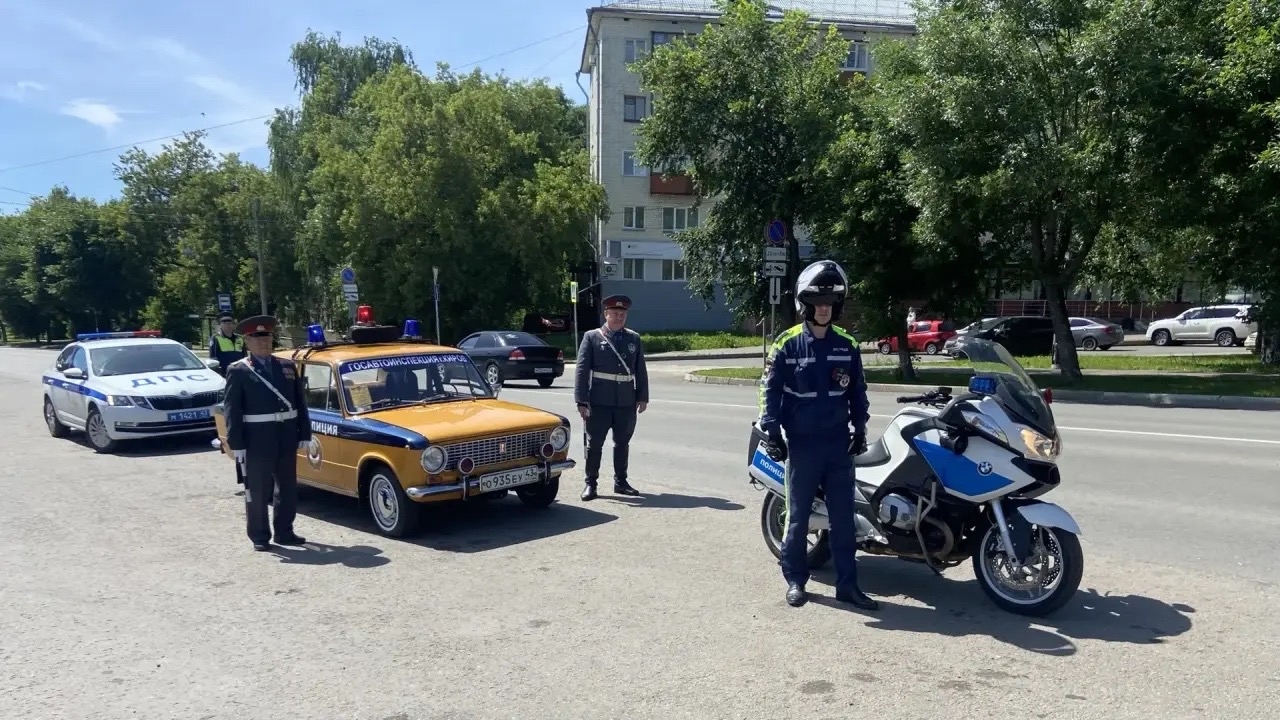 На кировские дороги вышел «Патруль времени»