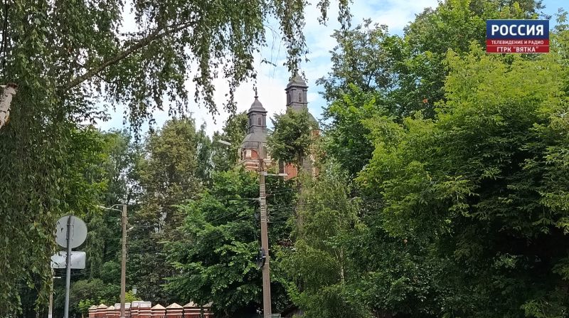 В четверг в Кировской области прогнозируют грозу и сильный ветер