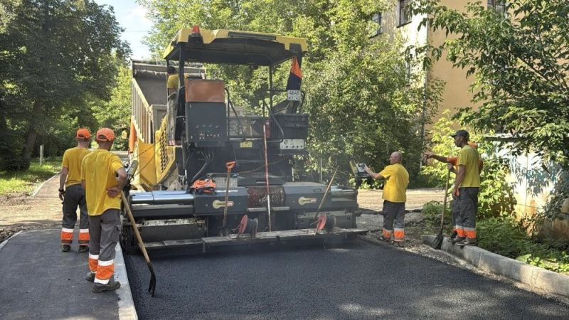 Территории 12 детских садов Кирова должны привести в порядок до конца июля