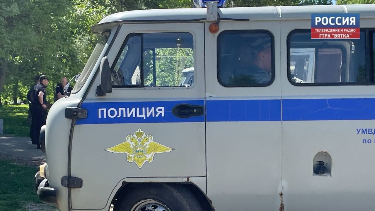 В Кировской области в лесу нашли заблудившуюся школьницу