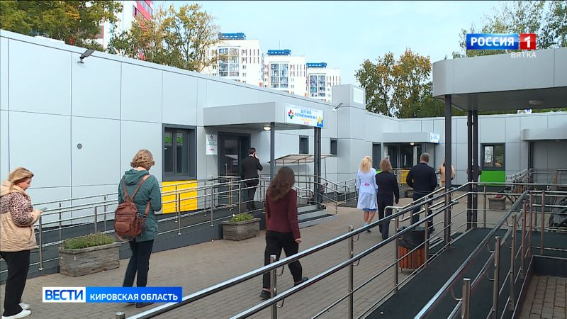 В Чистых прудах появился модульный пристрой к детской поликлинике на улице четвертой Пятилетки
