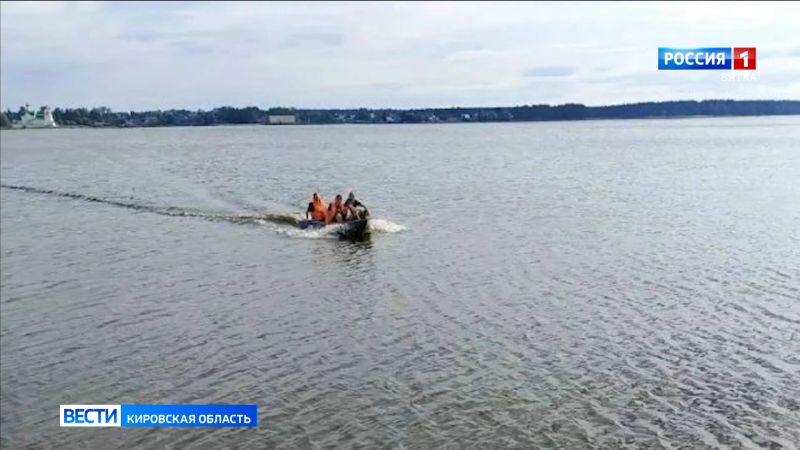 В Омутнинске спасли пятерых подростков, унесенных на самодельном плоту