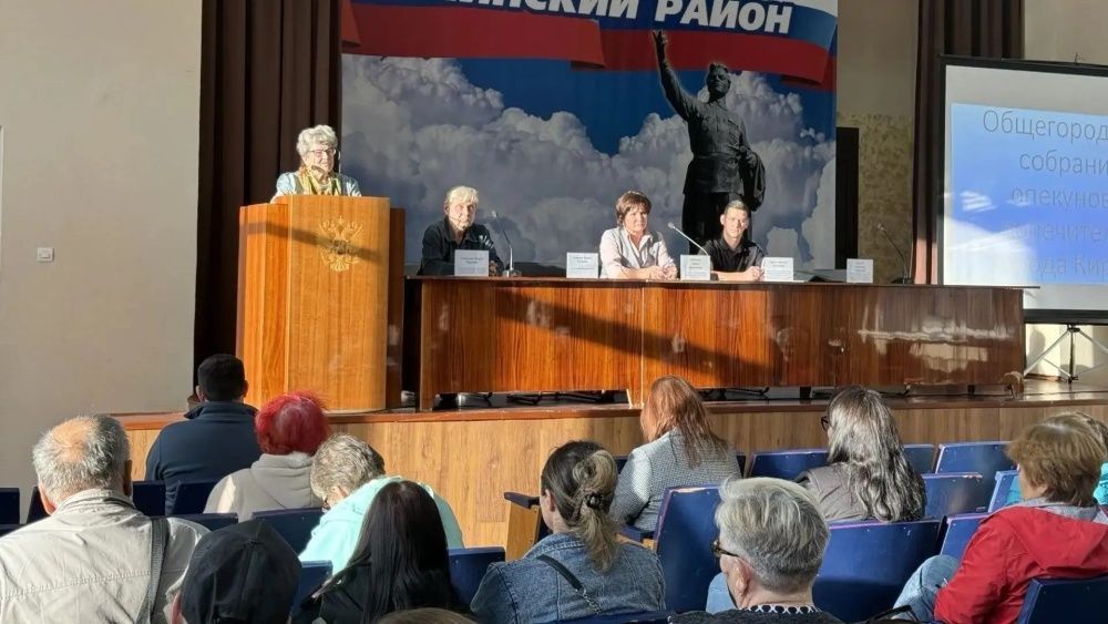 В Кирове планируют создать клуб замещающих родителей