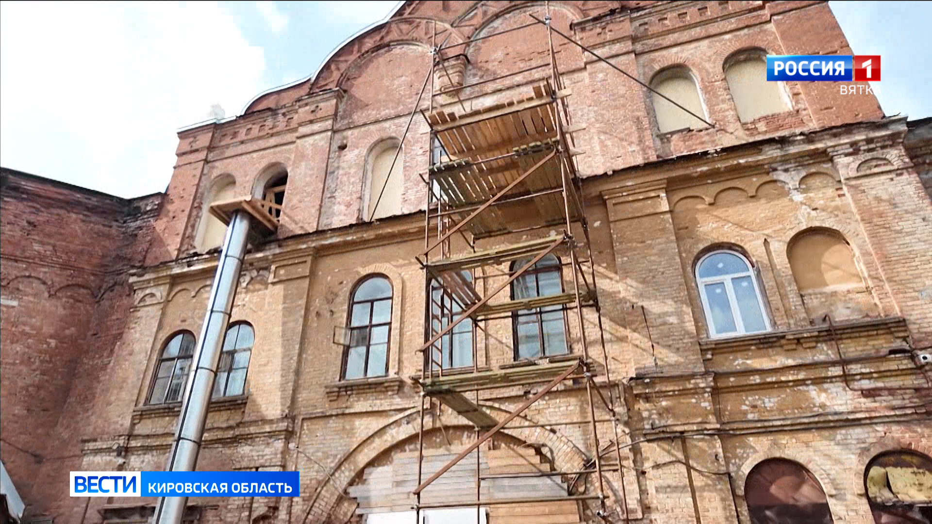 В Преображенском монастыре начался ремонт северо-западного корпуса с церковью