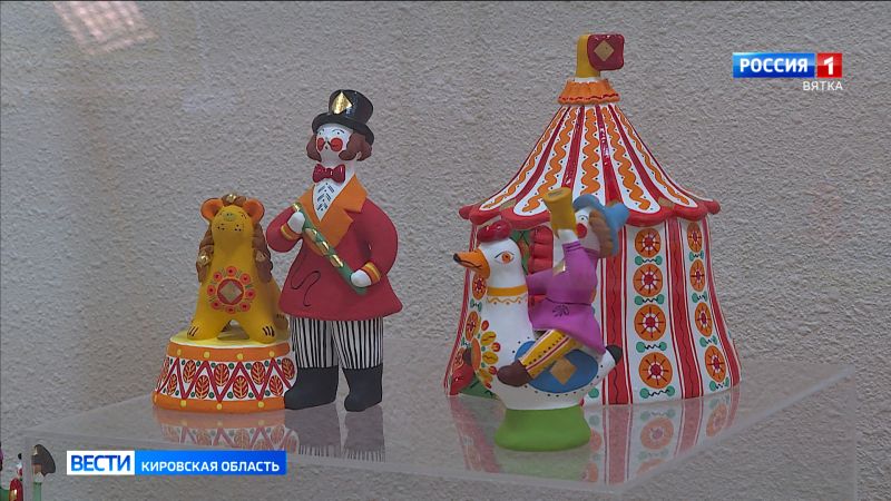 Вятские мастера демонстрируют промыслы на международном фестивале молодежи