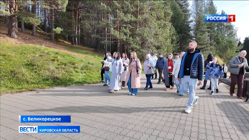 Участники Третьего Всероссийского Медиафорума «Народные промыслы России» посетили село Великорецкое