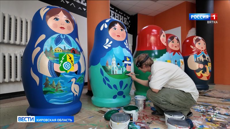 Десять огромных матрешек отправятся в путешествие по Кировской области